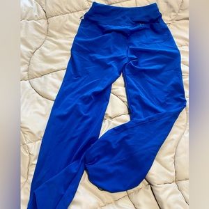 Cherokee Infinity Scrub Pants Size Small